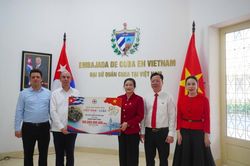 Trao gửi yêu thương, vun đắp truyền thống hữu nghị đặc biệt Việt Nam-Cuba