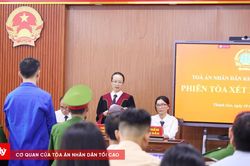 Giáo dục pháp luật giao thông cho học sinh từ phiên tòa xét xử lưu động