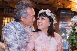 Thói quen của danh ca Hương Lan và sự thật lời từ giã sân khấu ở tuổi 70
