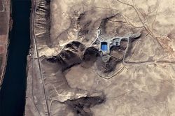Mỹ, Israel nhất trí di dời vật liệu hạt nhân khỏi cơ sở bí mật ở Syria
