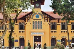 Điểm chuẩn Trường ĐH Sài Gòn 2026, sư phạm Toán học dẫn đầu với 28,89