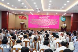 Chuẩn hóa bộ nhận diện căn bệnh 'ngồi im' của cán bộ, đảng viên