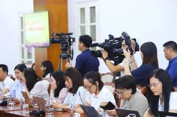 Tăng cường quản lý trong việc cấp thẻ nhà báo và hoạt động của phóng viên