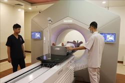 Ứng dụng năng lượng nguyên tử để phát triển nền y học hiện đại