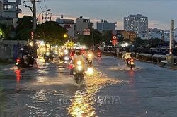 Cảnh báo xuất hiện triều cường ở khu vực ven biển Bắc Bộ và Nam Bộ