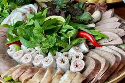 Lòng lợn ngon nhưng dễ 'rước bệnh', nhớ kỹ 3 'không' này