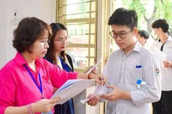 Bộ GD&ĐT lên tiếng về thông tin Lịch sử là môn tự chọn ở THPT