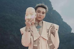 Sơn Tùng M-TP 'thả hint' single thứ 2, bất ngờ gọi tên LNGSHOT tại Mỹ