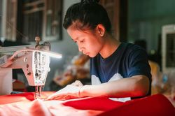 Giảm giờ làm: Thêm thời gian cho gia đình nhưng có làm doanh nghiệp 'đuối sức'?