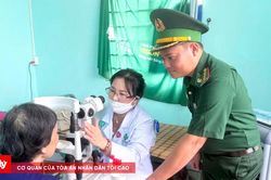 250 người dân nghèo khu vực biên giới được khám bệnh, cấp thuốc miễn phí