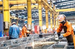Cải thiện so với tháng trước, PMI Việt Nam vẫn xếp sau Singapore và Thái Lan