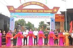 Đoàn Kinh tế - Quốc phòng 75 bàn giao công trình “Sao sáng buôn làng” và “Nhà đồng đội”