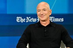 Cú hích 1,5 tỷ bảng từ Jeff Bezos giúp Liverpool kích hoạt hàng loạt bom tấn chuyển nhượng