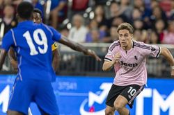 Arsenal sẵn sàng chi 100 triệu bảng chiêu mộ Kenan Yildiz từ Juventus sau khi hụt Vinicius