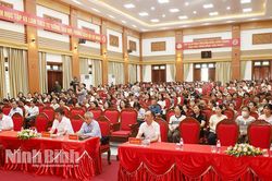 Phường Kim Thanh tổ chức Lớp bồi dưỡng lý luận chính trị cho cán bộ quản lý, giáo viên, nhân viên ngành giáo dục