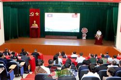 Khai giảng lớp Trung cấp lý luận chính trị dành cho cán bộ các tỉnh nước CHDCND Lào