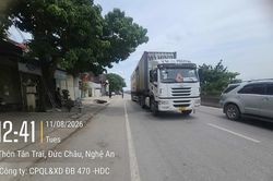 Va chạm giữa xe đầu kéo và xe máy trên quốc lộ 1 qua Nghệ An, 3 người thương vong