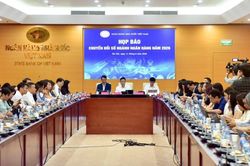 Ngân hàng không chỉ số hóa, mà phải thông minh trong kỷ nguyên dữ liệu và AI