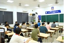 Mua bán, làm lộ đề thi có thể bị phạt tới 75 triệu đồng