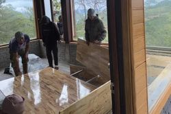 Từ phản ánh của Báo CAND: Buộc tháo dỡ căn nhà và trồng lại rừng