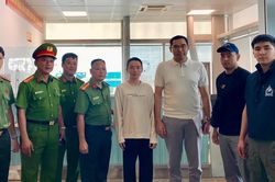 Việt Nam tiếp tục bàn giao đối tượng bị dẫn độ cho Kazakhstan