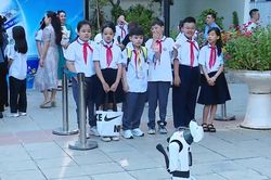 1.359 học sinh lớp 6 về chung một mái trường