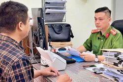 Công an Đồng Nai bắt đối tượng mua 33.809 cuốn sách giáo khoa giả của bộ sách 'Chân trời sáng tạo'