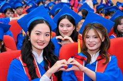 Điểm chuẩn Đại học Y Hà Nội 2026: Y khoa dẫn đầu với 28,5 điểm
