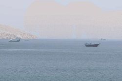 V&ugrave;ng Vịnh trước b&agrave;i to&aacute;n kh&oacute; tại Eo biển Hormuz