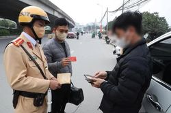 Từ 15/8: Phạt đến 52 triệu đồng chủ xe ô tô không kinh doanh vận tải nhưng vẫn chở hàng thu tiền