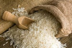 Giá gạo xuất khẩu Việt Nam tăng lên mức cao nhất 19 tháng