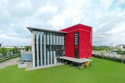 Cơ sở mới của RMIT tại Hà Nội tăng gấp 3 công suất đào tạo