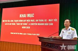 Lữ đoàn 171 khai mạc Hội thi tàu, kho, trạm chính quy mẫu mực, an toàn