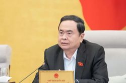 Công bố 2 nghị quyết liên quan đến phân bổ ngân sách và định mức chi cho hoạt động xây dựng pháp luật