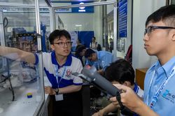 STEM trỗi dậy, ngành 'hot' khối xã hội hạ nhiệt