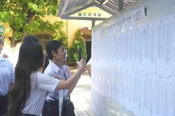 Cần Thơ ưu tiên miễn phí SGK cho học sinh khó khăn và học sinh dân tộc