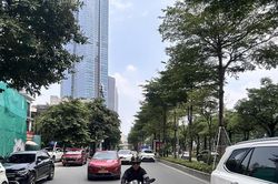 Thời tiết ngày 12/8: Bắc Bộ, Trung Bộ nắng nóng, Nam Bộ mưa lớn