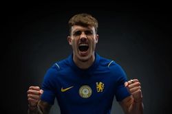 Chelsea ra mắt t&acirc;n binh thứ 11 trong m&ugrave;a h&egrave; n&agrave;y