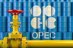 Sản lượng của OPEC tăng nhưng vẫn thấp hơn mục tiêu