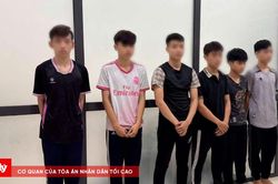 Khởi tố nhóm thanh thiếu niên gây rối trật tự công cộng