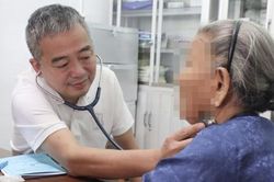 3 người vào viện vì đau ngực, bất ngờ nguyên nhân từ dạ dày