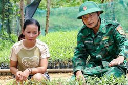 Người Chứt sau 3 thập kỉ: Từ bán trâu đổi rượu đến thu nhập hàng chục triệu đồng