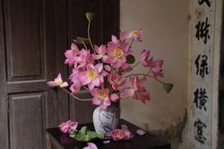 Cô gái biến bánh Trung thu thành bình hoa, tiểu cảnh quê đẹp mê, không nỡ ăn