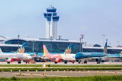 Lý giải sự cố khiến Tân Sơn Nhất 2 lần dừng cất, hạ cánh, máy bay vòng 40 phút