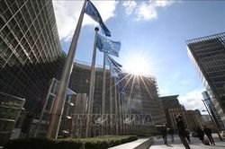 EU phối hợp Meta, TikTok ngăn tái diễn khủng hoảng di cư tại Ceuta