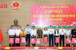 Phát huy vai trò của người có uy tín trong đồng bào dân tộc thiểu số