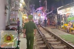 Sau vụ nữ du khách gặp hậu quả khi quay phim ở cà phê đường tàu, Công an Hà Nội phát cảnh báo