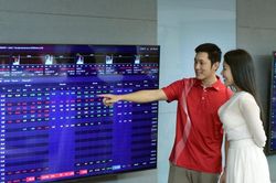 Làn sóng IPO trong cơn bão thanh khoản
