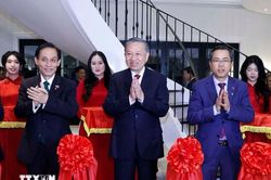 Người Việt Nam ở nước ngoài là nguồn lực chiến lược quan trọng của đất nước