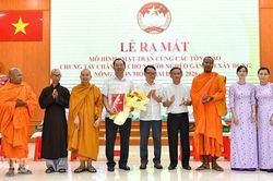 Hòn Đất ra mắt mô hình phối hợp với các tôn giáo chăm lo người nghèo